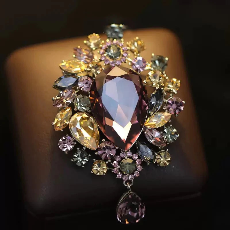 OKILY Palace Elegance Zircon Dancing Girl Brooch Pins Temperament Enamel Bowknot Fan gingko Feather Corsage for Woman Ornament
