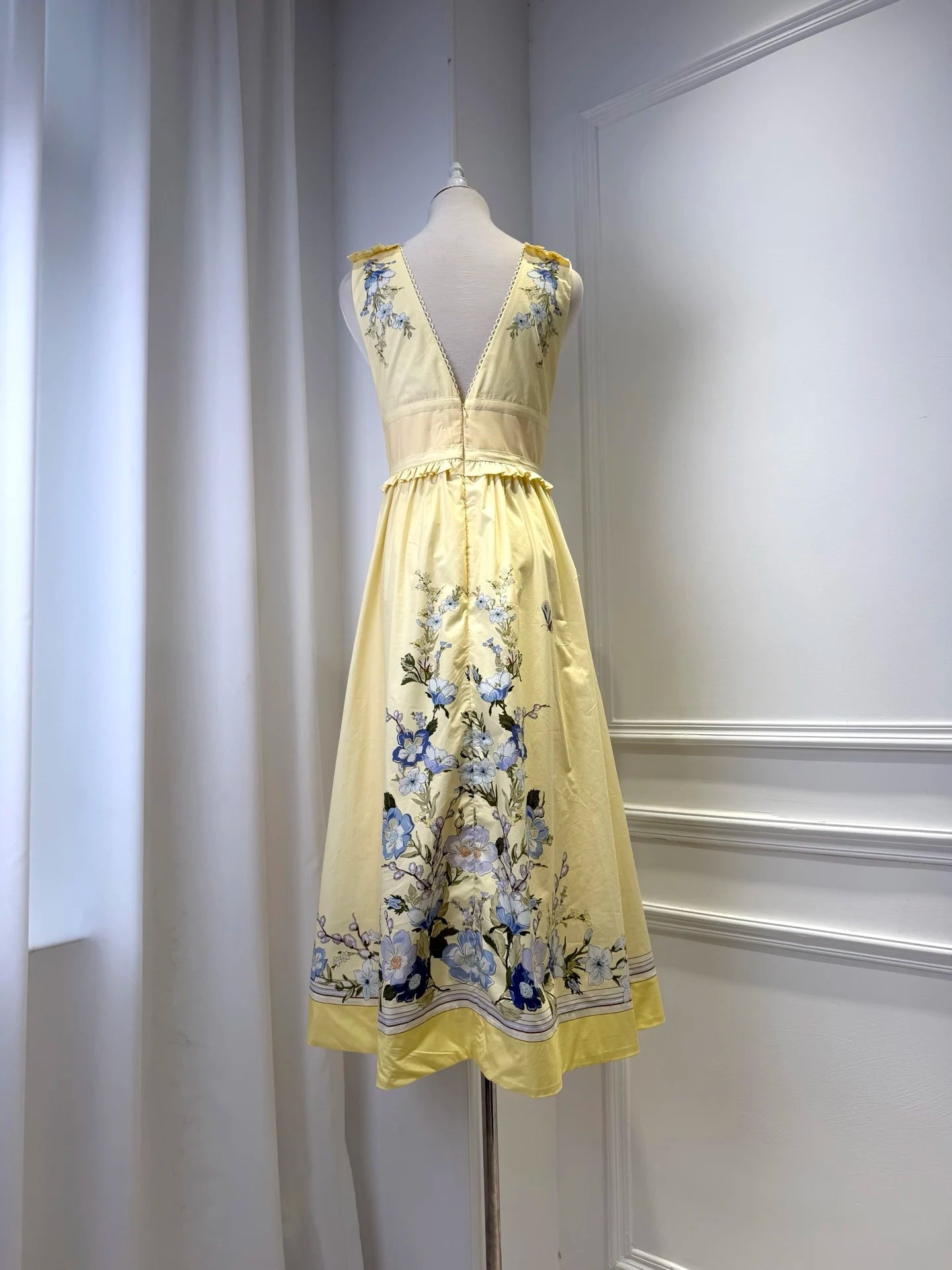 Floral Print Women Yellow Dresses Lace Edge V-Neck Sleeveless Backless Ruffles Spliced High Waist Elegant Cotton Midi Dress