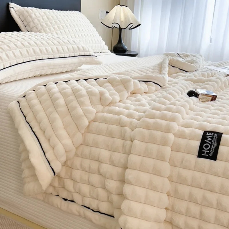 New Golden mink fleece cutting grid multifunctional leisure blanket, office nap blanket, high weight gold turtle fleece blanket