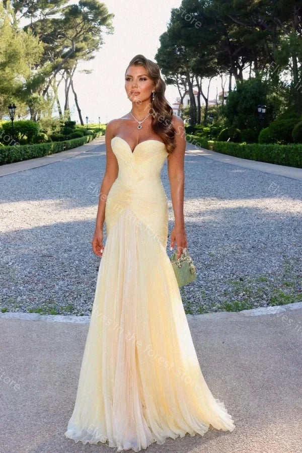 Charming Yellow Sweetheart Sleeveless Chiffon Floor Length Prom Gown
