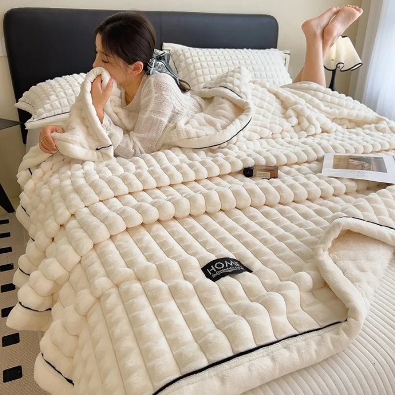 New Golden mink fleece cutting grid multifunctional leisure blanket, office nap blanket, high weight gold turtle fleece blanket