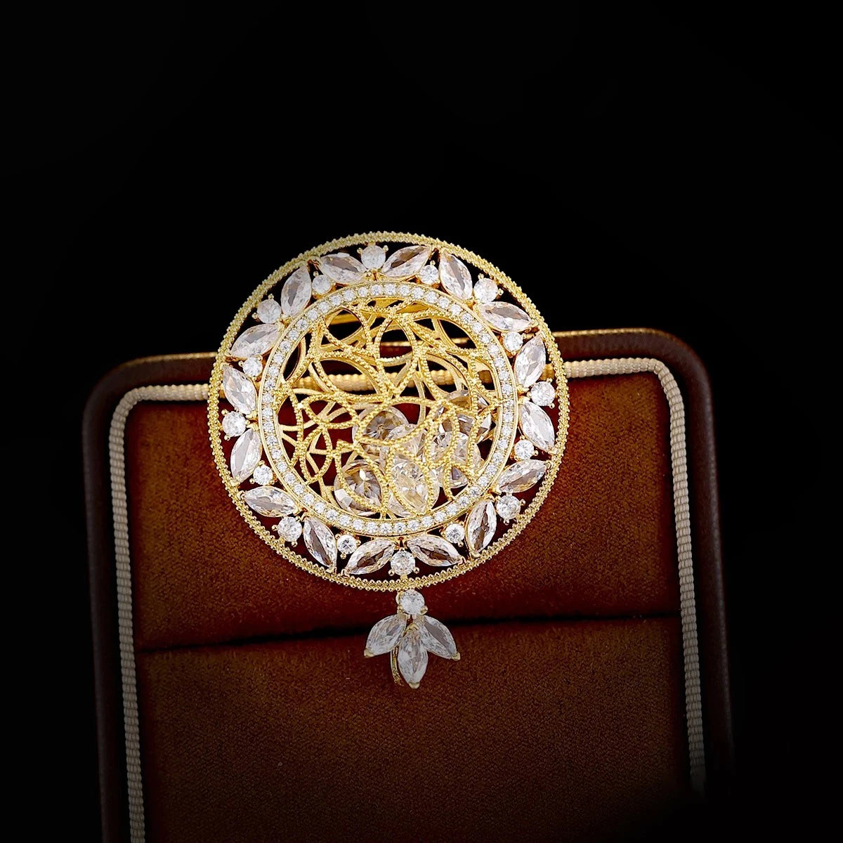 OKILY Palace Elegance Zircon Dancing  Girl Brooch Pins Temperament Enamel Bowknot Fan gingko Feather Corsage for Woman Ornament